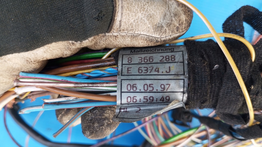 Bmw e36 кабріолет  1.8 джгут електропроводка двигуна 8366288 Недорого