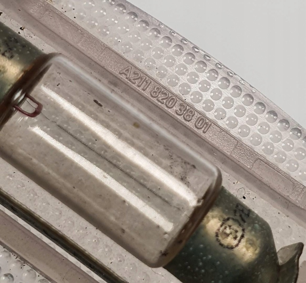 фото №4, Лампа освещение салона mercedes ml w164 a2118203801