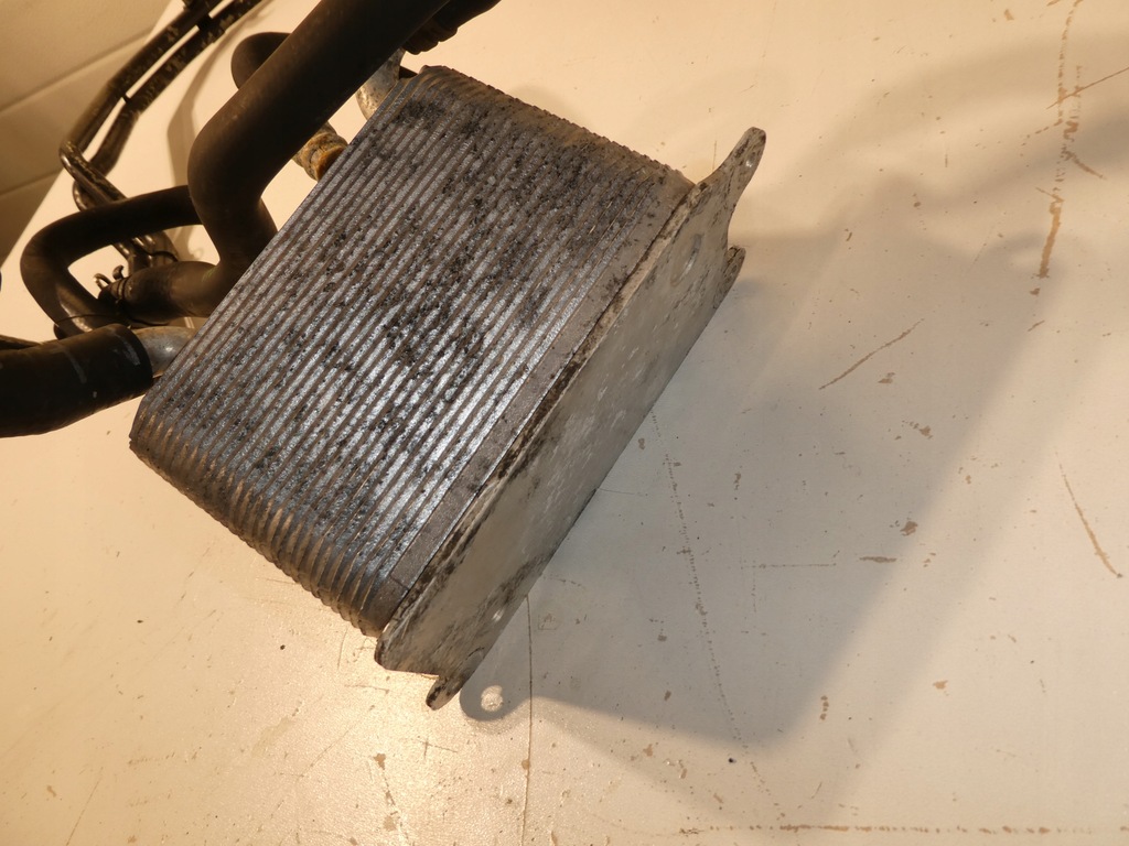 фото №6, Радіатор оливи vw transporter t5 2,5tdi 7h0317020