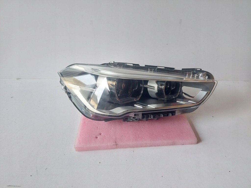 фото №1, Bmw x1 f48 лампа правая перед передняя full led