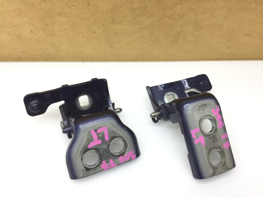 фото №1, Peugeot 308 t7 петля петли дверь левый задняя khhc