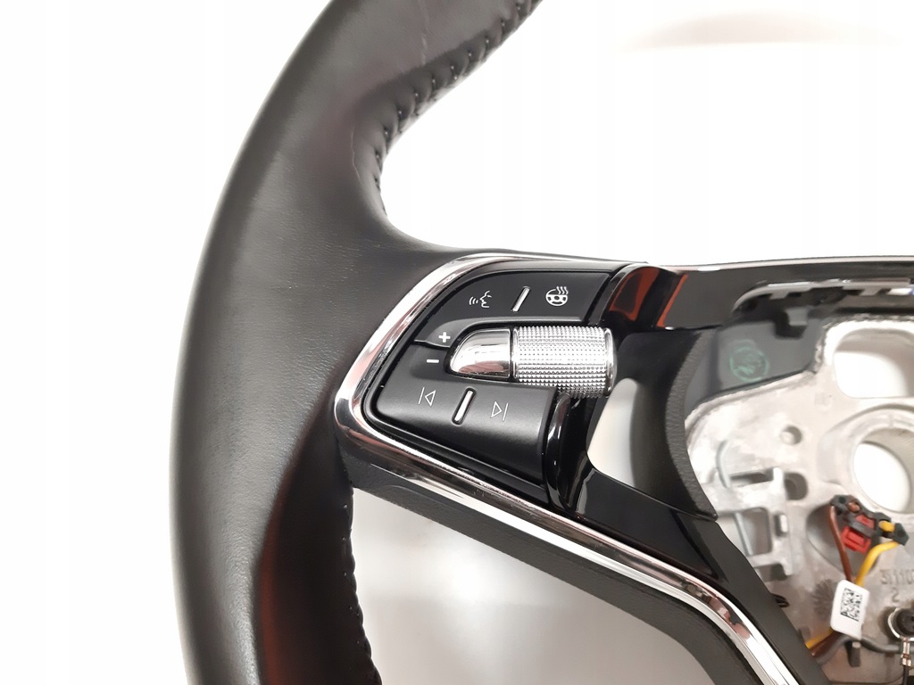 фото №8, Skoda kodiaq воздуховод кожа лепестки переключения 5e3959542f