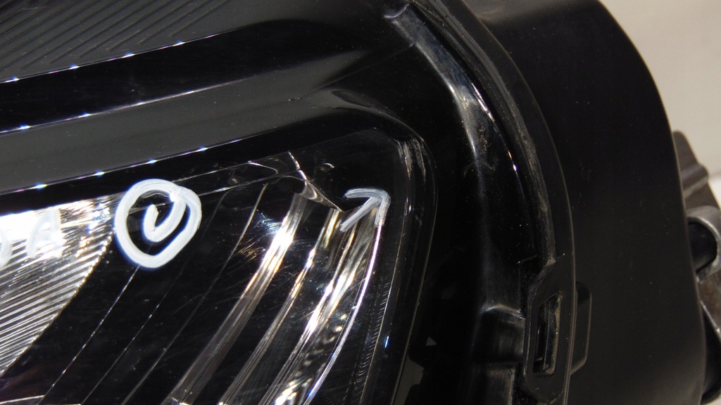 фото №6, Skoda karoq lift full led лампа перед правая левая 2021-2024r