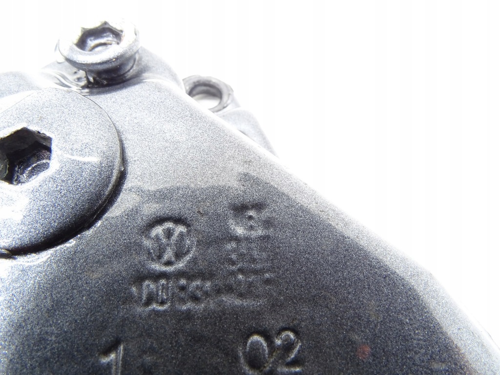 фото №12, Петля двері правий перед vw new beetle ld7x