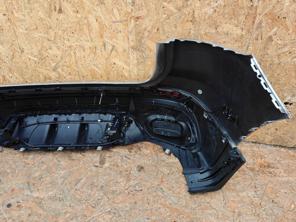 фото №8, Бампер задний задняя kompletny mercedes glb lift amg 6xpdc