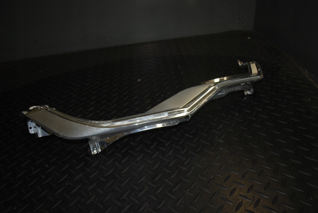 фото №1, Молдинг led модуль права audi a6 c7 17748712ad2