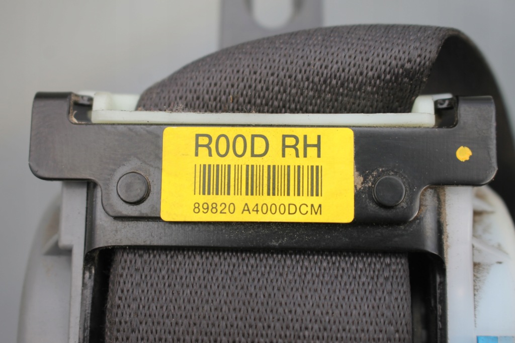 фото №3, Pas безпеки правий задня задній 2 ряд kia carens iv 13-19