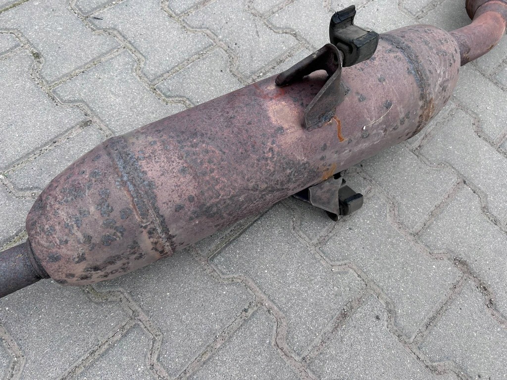 Avensis t27 1.6 1.8 2.0 b каталізатор гасник середній gy7 Зі Шроту