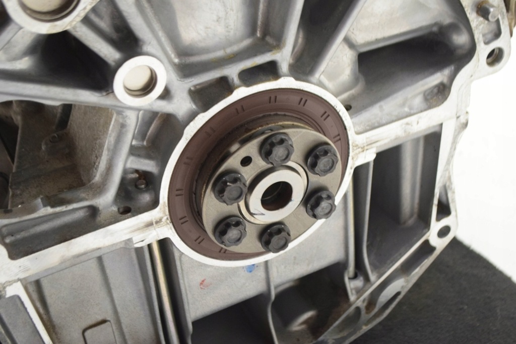 фото №11, Двигатель nissan juke f15 hr16 1.6l бензиновый 86kw 2018