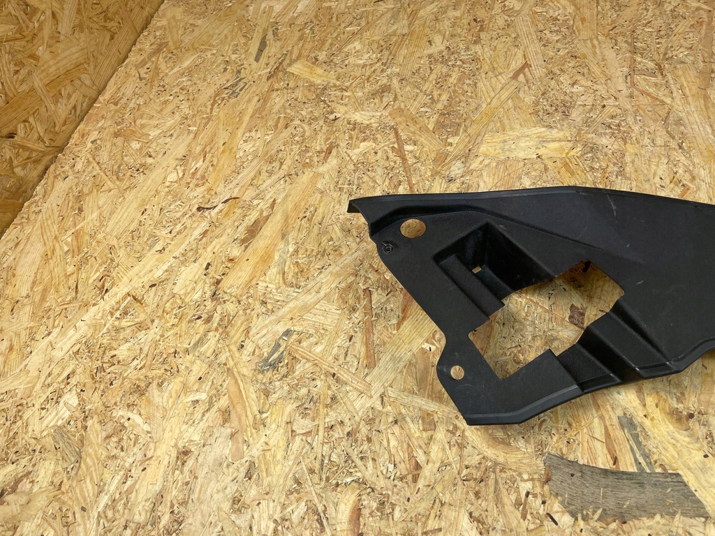 фото №5, Защита накладка лампы перед правая audi a7 4k 4k8805286 2018-