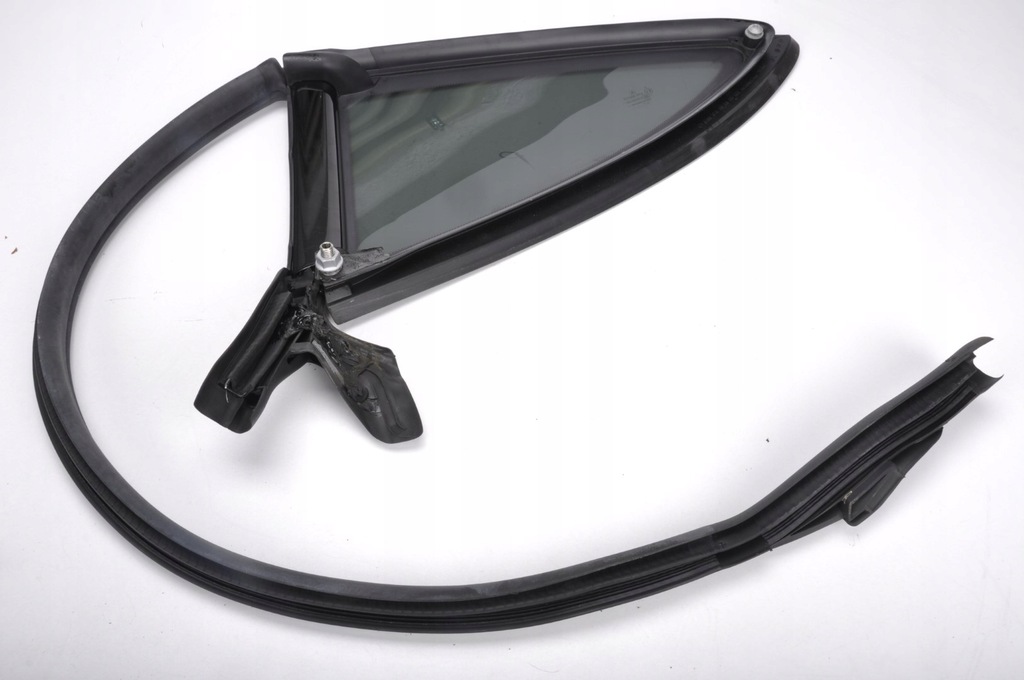 фото №5, Mercedes amg gt c190 стекло кузовная правая