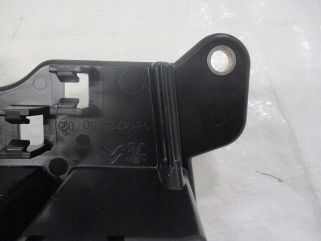 фото №3, Berlingo rifter combo partner кронштейн кронштейн запобіжників nowe