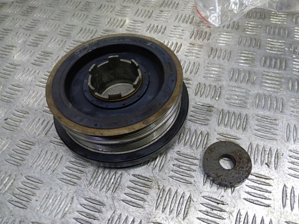 фото №1, Bmw e46 2.0d m47t шкив