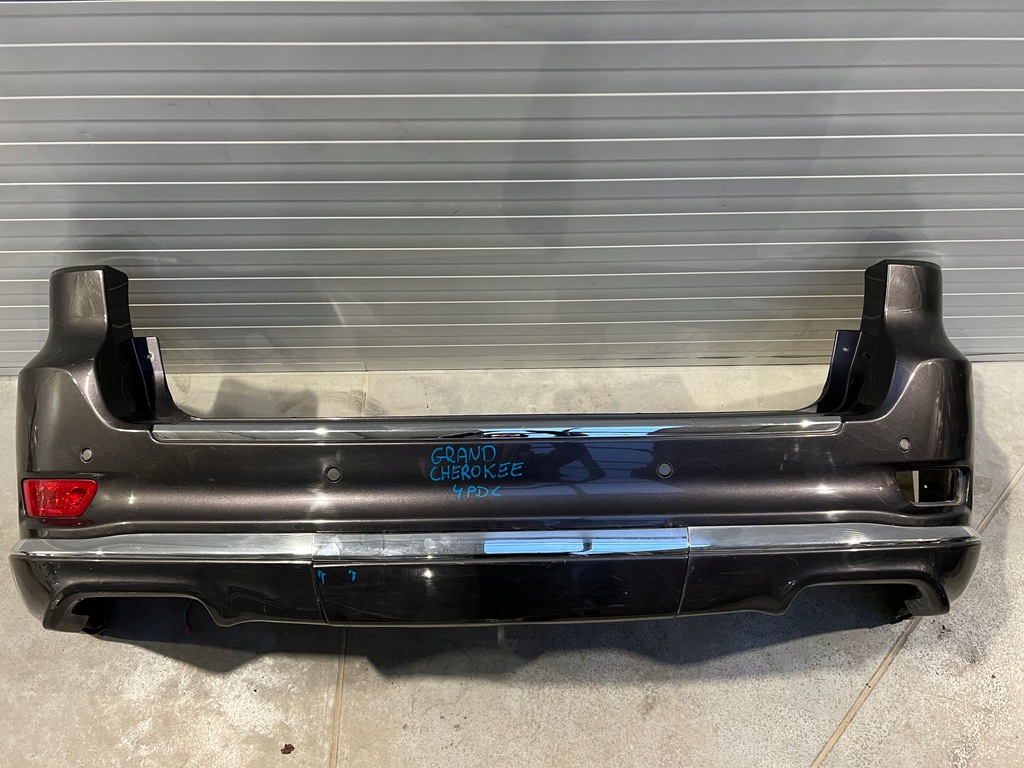 фото №1, Бампер задний jeep grand cherokee pdc