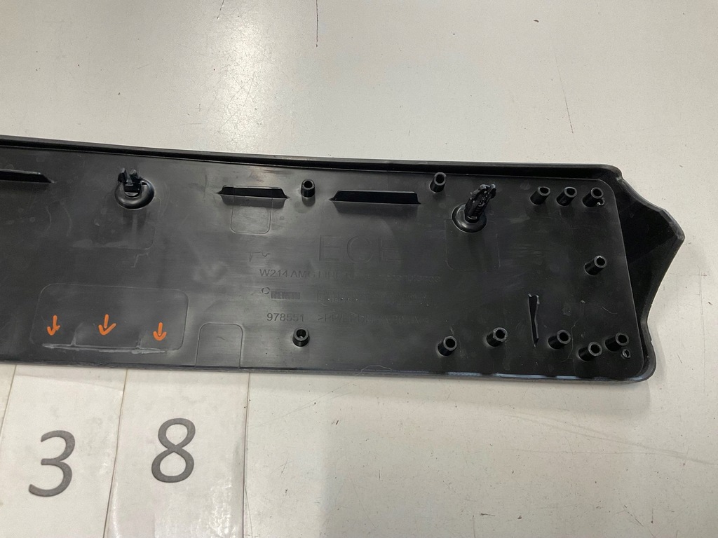 фото №9, Рамка, підкладка pod номерний знак реєстраційна mercedes e-klasa w214 amg 738.