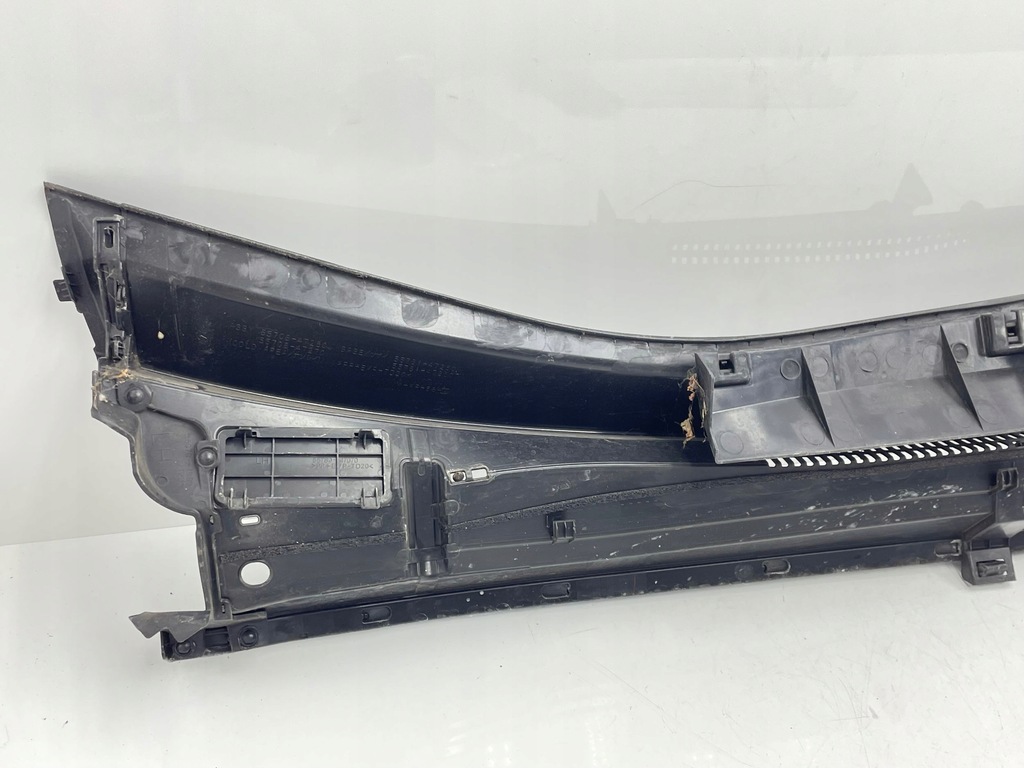 фото №6, Toyota prius prime 2016 жабо передні