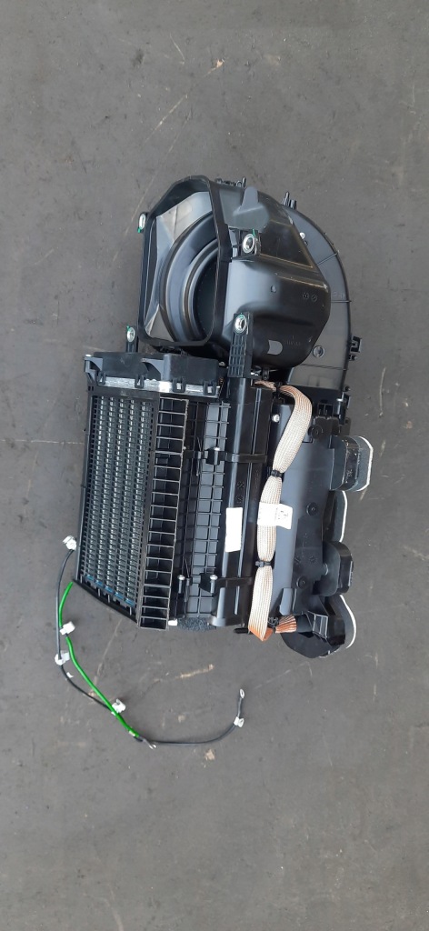 Отопитель renault megane v e-tech 272102570r Оригинал