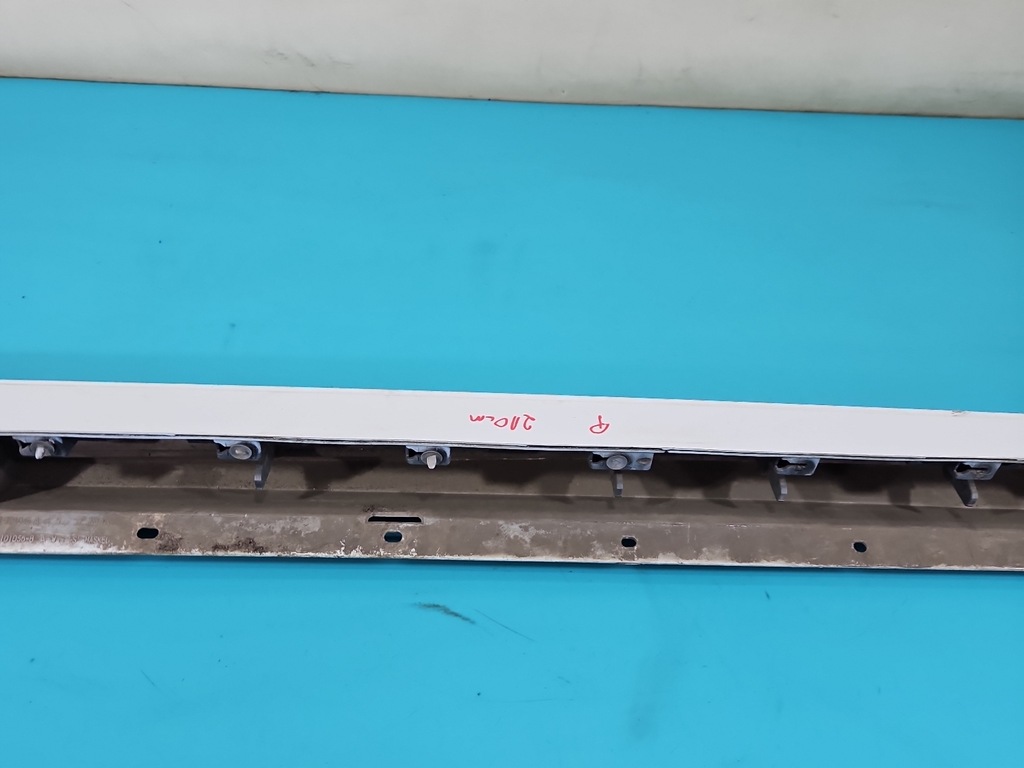 фото №9, Молдинг порог правая порог накладка jaguar xe x760