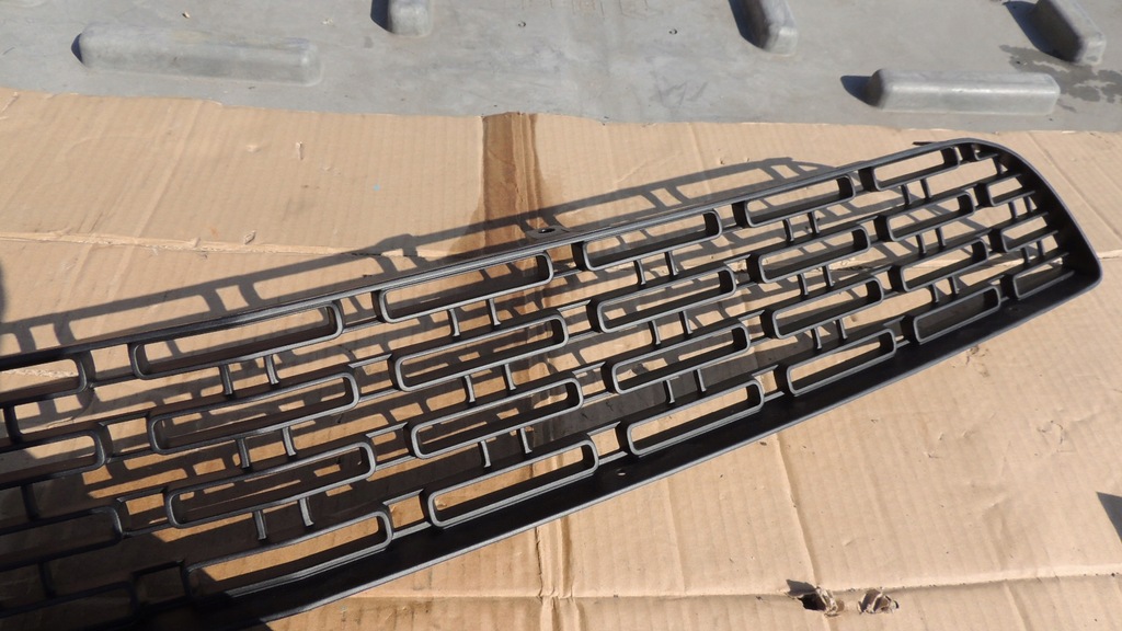 фото №5, Решётка бампера dodge challenger 17r