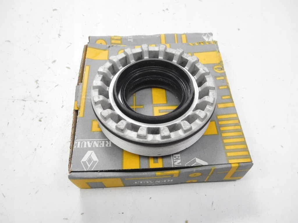 фото №14, Корпус коробки передач renault trafic 7701465584