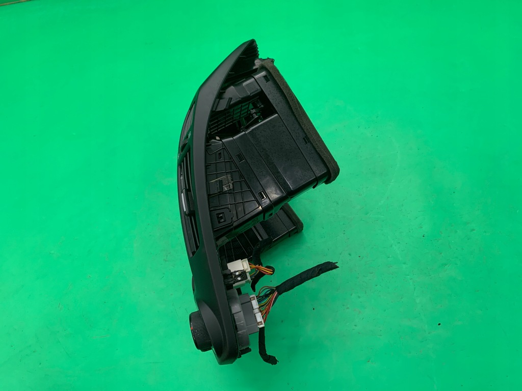 фото №8, Рамка консоли радио дисплей панель обдув kia ceed i 1 06-09 europa