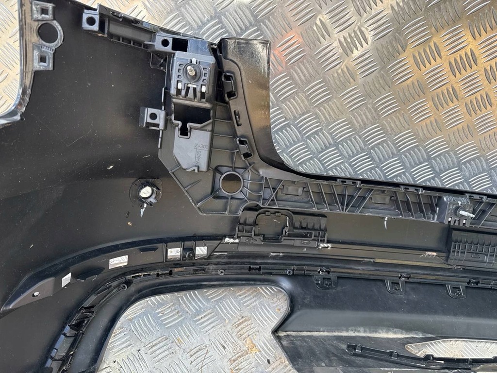 фото №9, Audi a4 b9 s-line s4 бампер задняя оригинал 8w9807511m 8w9807385a org хороший