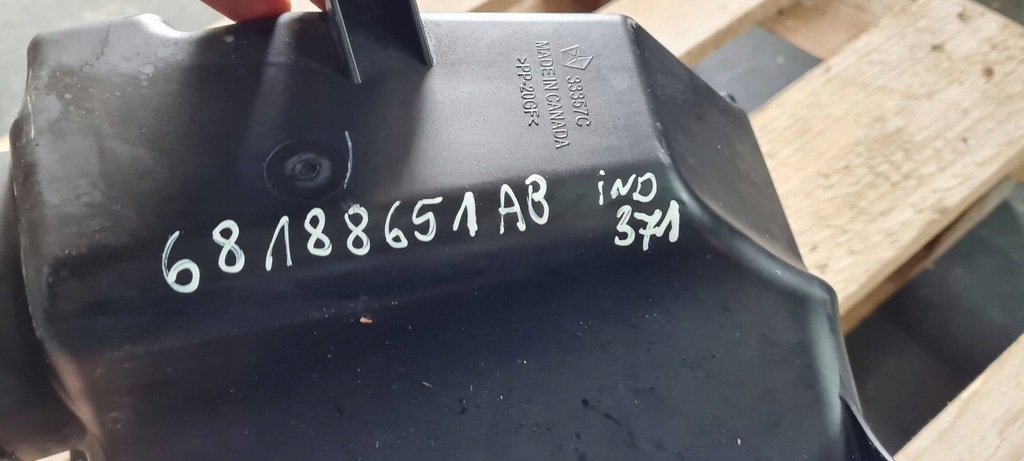фото №9, Chrysler pacifica 2022 резонатор повітрозабірник повітря 3.6 v8 68188654ab