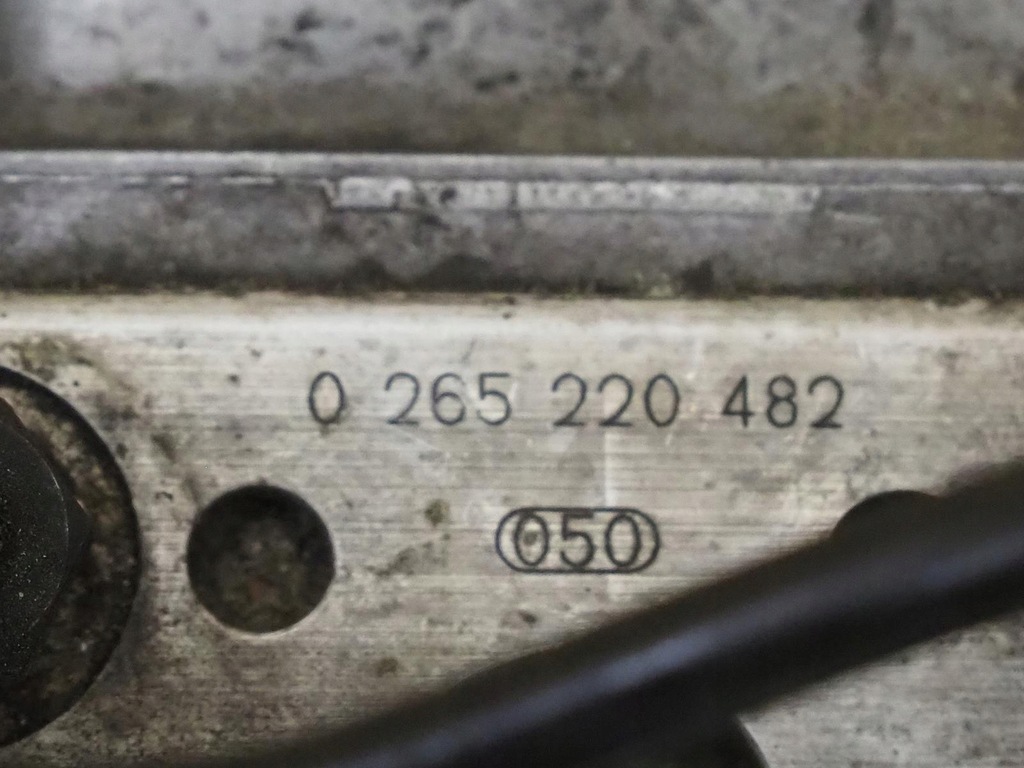 фото №5, Насос abs audi a6 c5 a8 d2 vw passat b5 8e0614111j