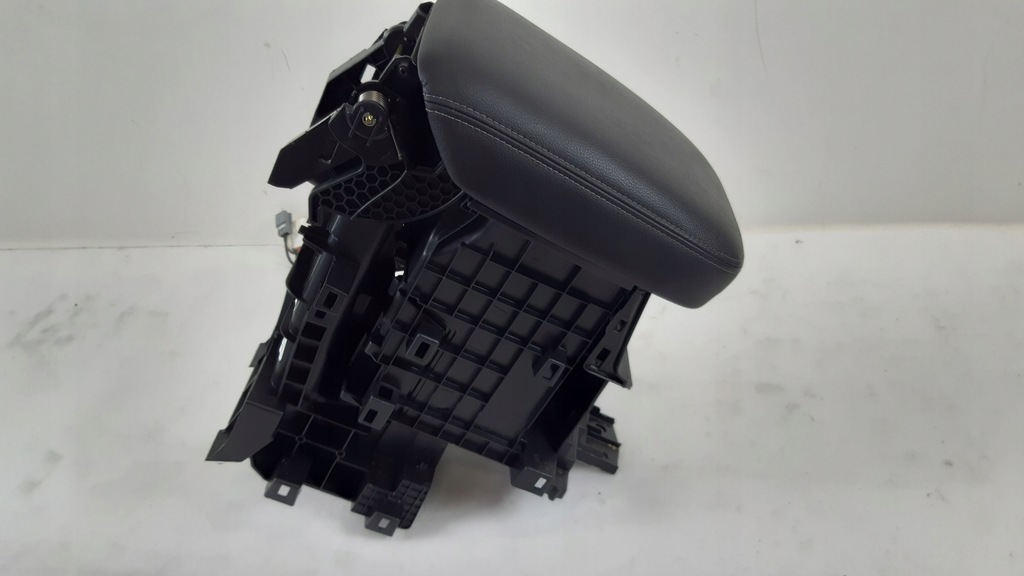 фото №8, Honda cr-v iv 12- подлокотник 83400-t1g-e520-m1