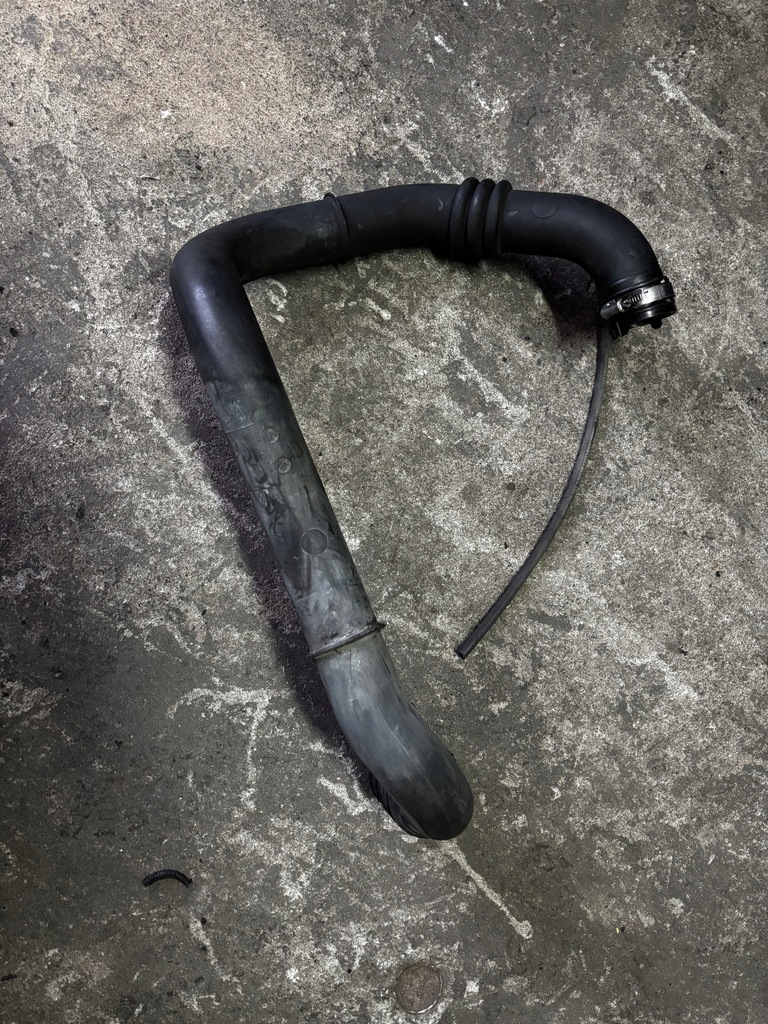 фото №1, Wąż інтеркулер renault master ii 2.5 dci g9u 8200582483