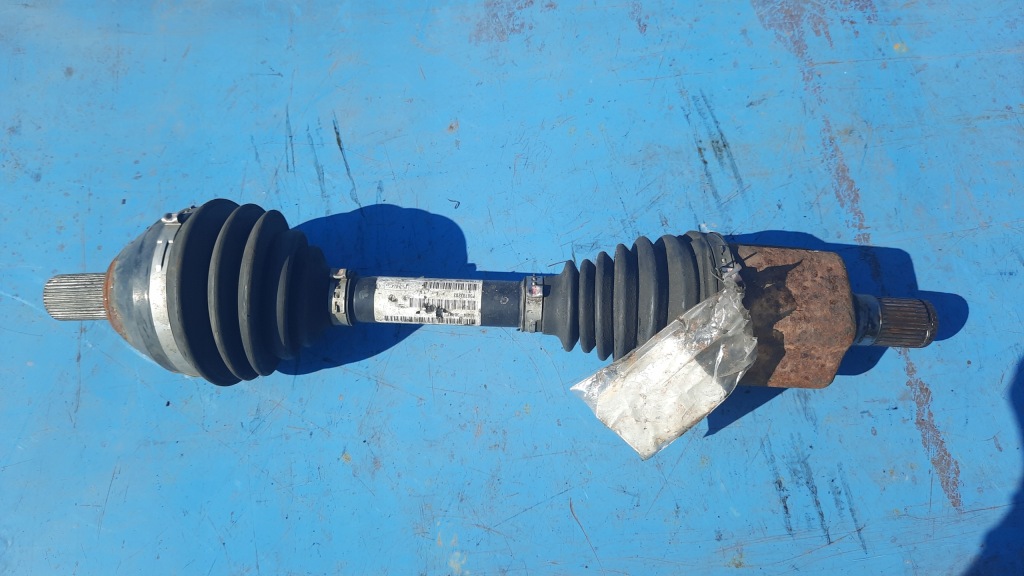 фото №1, Приводной вал левая p30783203 volvo s80 ii v70 2.4 d5 185km