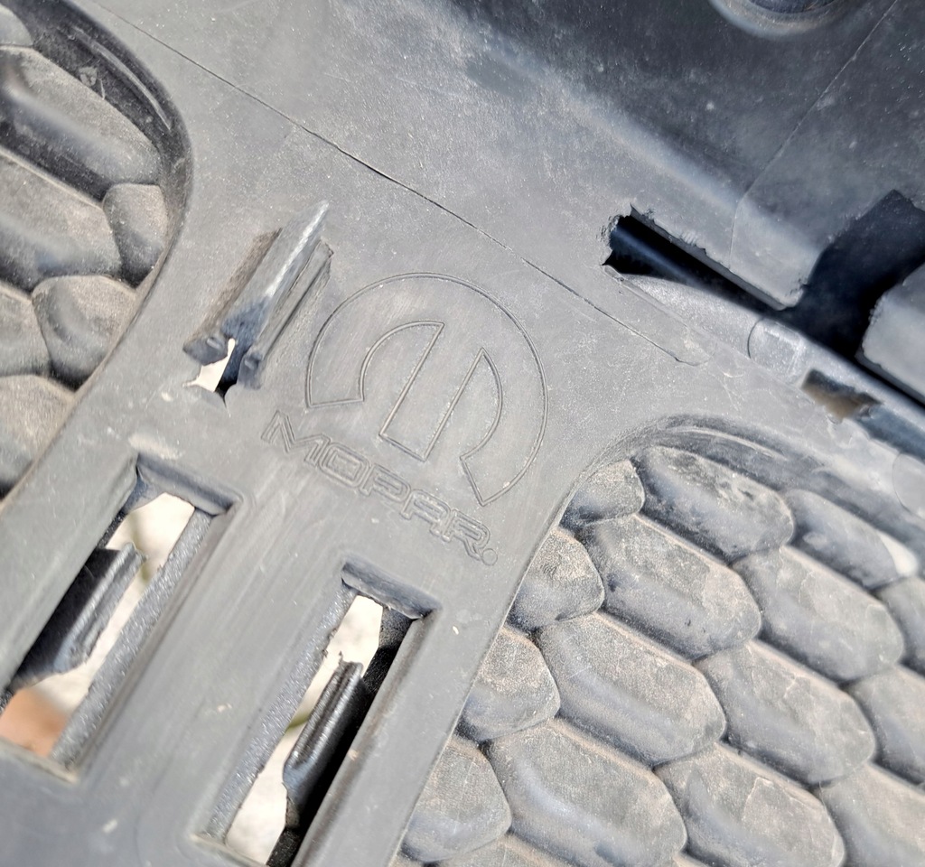 фото №10, Jeep renegade 14-18 решётка радиатора решётка радиатора решётка радиатора 735587827 europa оригинал