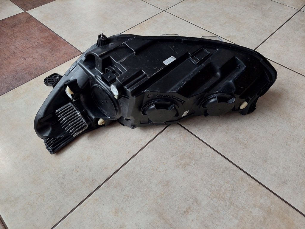 фото №6, Лампа правая - led - ford focus mk4 - mk 4