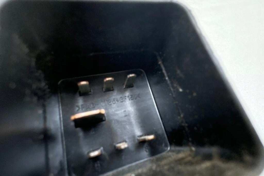 фото №1, Свечи зажигания зажигания renault grand scénic iv r9_ 9640469680 1.9l дизель 2005