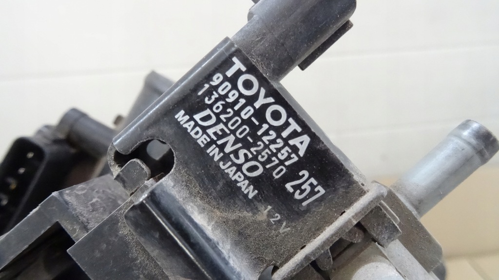 фото №9, Corolla verso 1 i 1.6b корпус фильтра воздуха