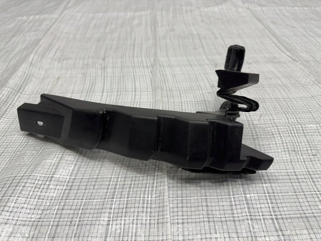 фото №1, Направляющая бампера задняя jaguar f-pace lift r-dynamic 23-