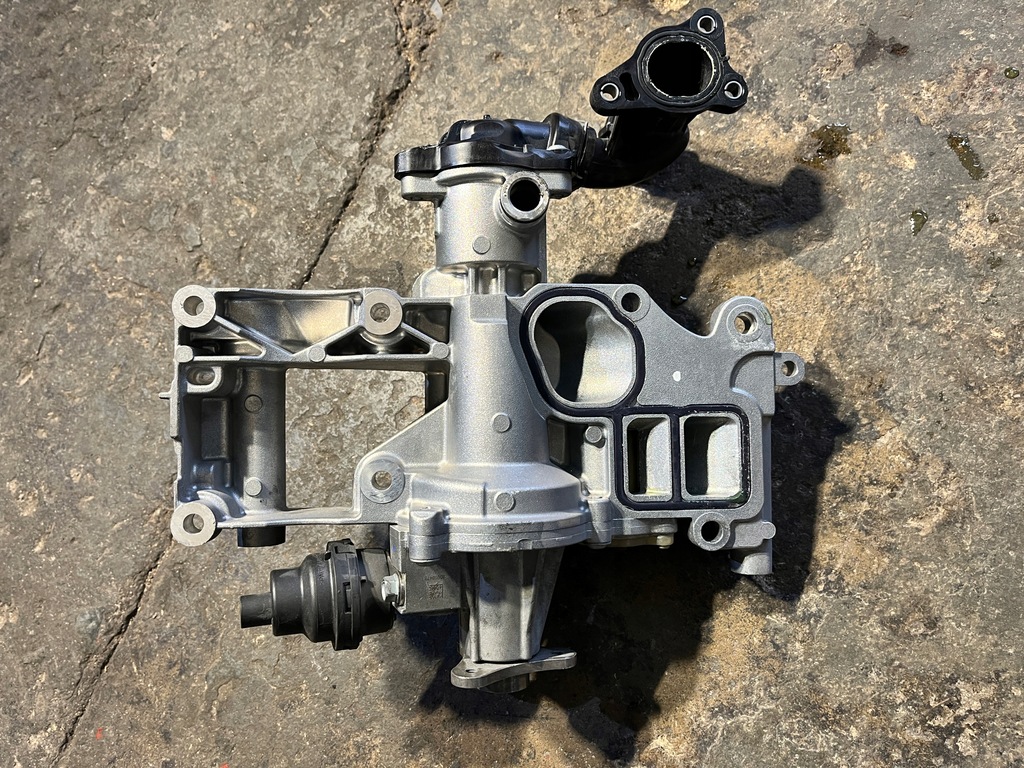 фото №5, 20 bmw g01 2.0d b47 насос wody 8591718