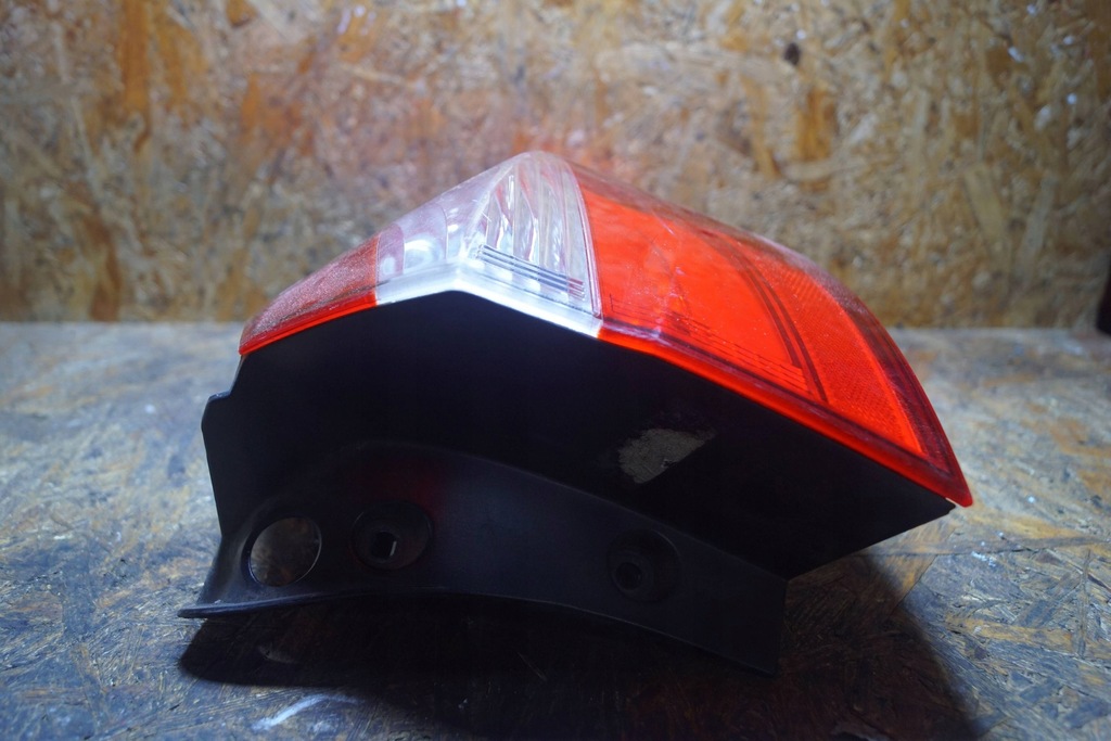 фото №12, Kia rio iii лампа правый задняя led c1758