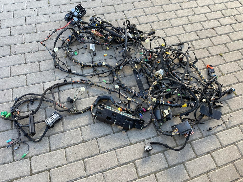 фото №1, Volvo s90 v90 ii електропроводка салону 31384034