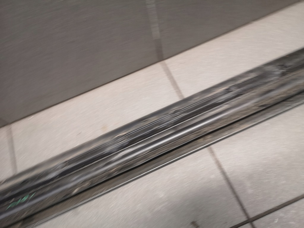 фото №11, Молдинг дверь правый перед audi a8 d3 odstaje