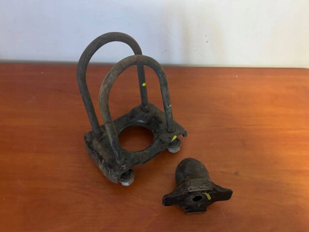 Купити Кронштейн кронштейн ресора ford ranger iv v 18r