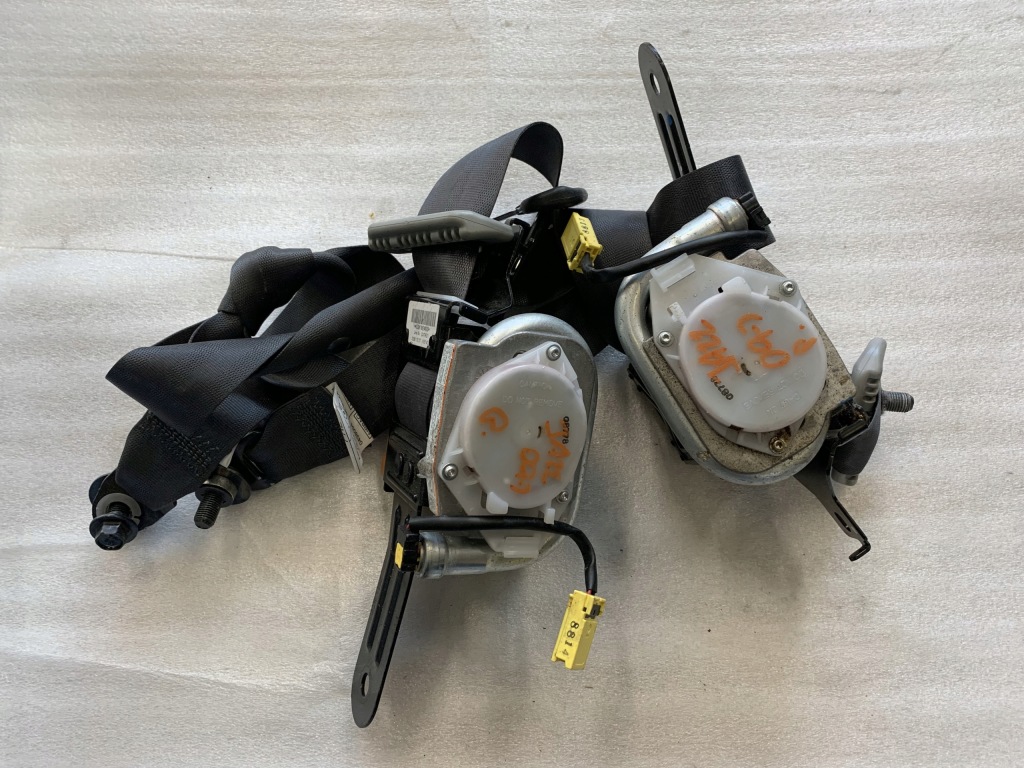 фото №1, Pas безопасности перед левый honda jazz iii 09r-