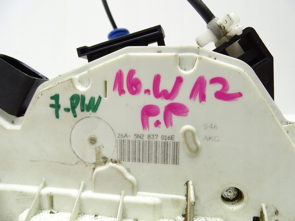 фото №15, Замок дверь правый перед передний vw scirocco iii 7 pin 5n2837016e