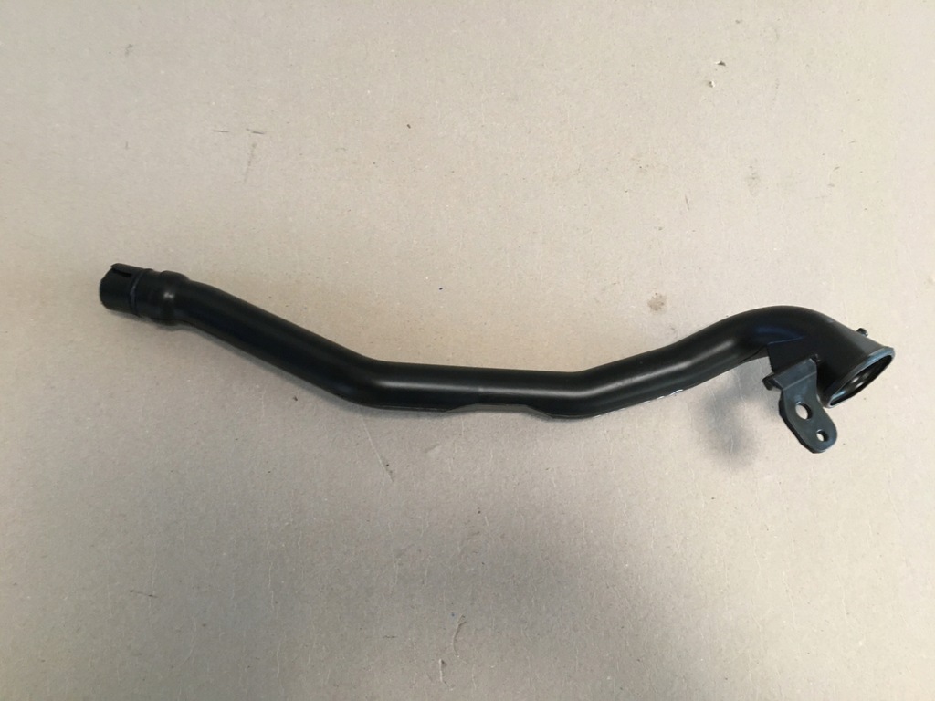 фото №3, Nissan gtr gt-r r35 nowa ! труба заливна горловина бачок омивача горловина