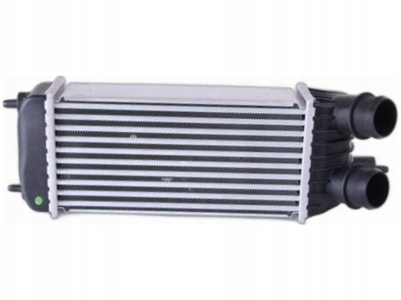 фото №1, Интеркулер lancia phedra 2.0