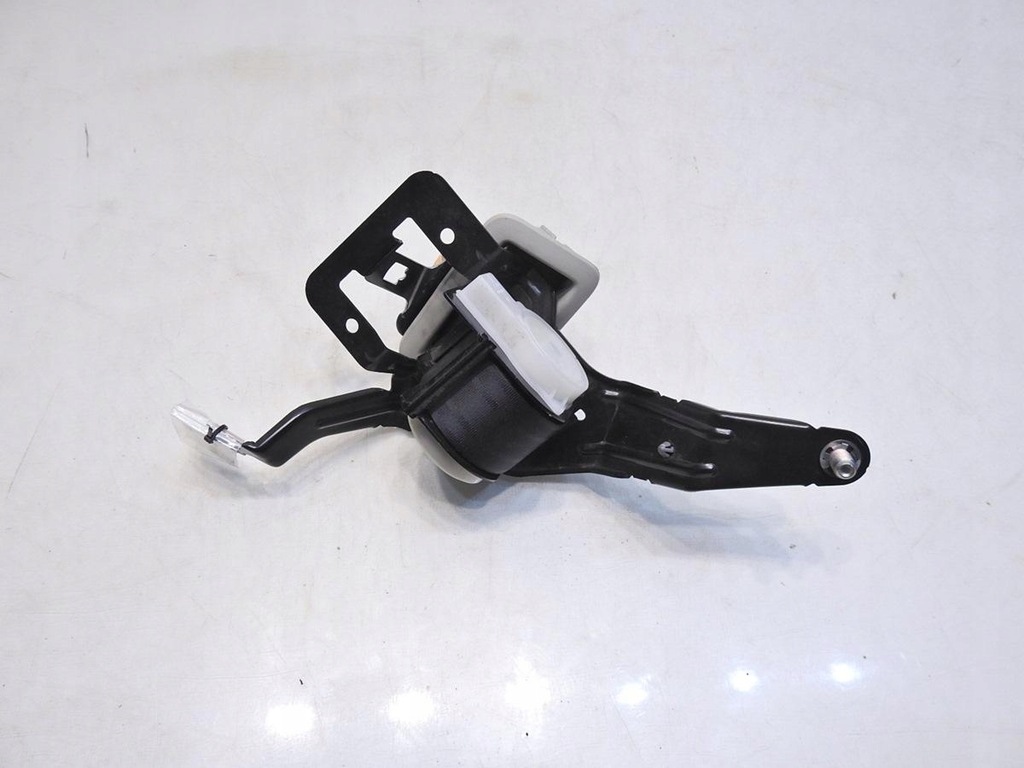 фото №3, Pas безпеки середній задня ii ряд mazda 5 i