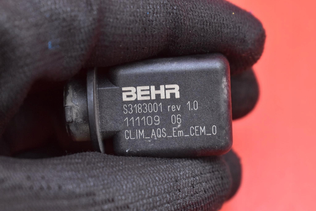 фото №7, Датчик качества воздуха s3183001 peugeot 3008 1 i 1.6 hdi 110 km 10-13