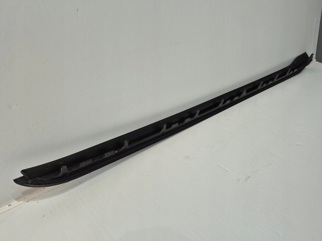 фото №8, Bmw i4 g26 / 4 gran coupe g26 21- молдинг вертикальна скло лобове ліва перед