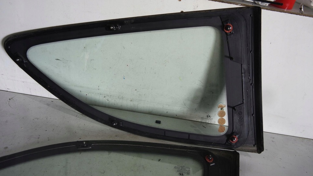 фото №12, Скло кузовна задня hyundai i20 i 3d