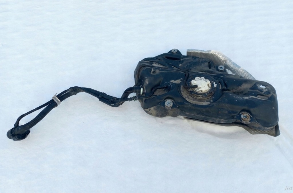 фото №1, Бак bak топлива lexus ux 250h f sport